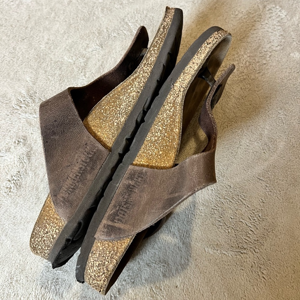 Birkenstock Gizeh Sandals - Picture 6 of 9